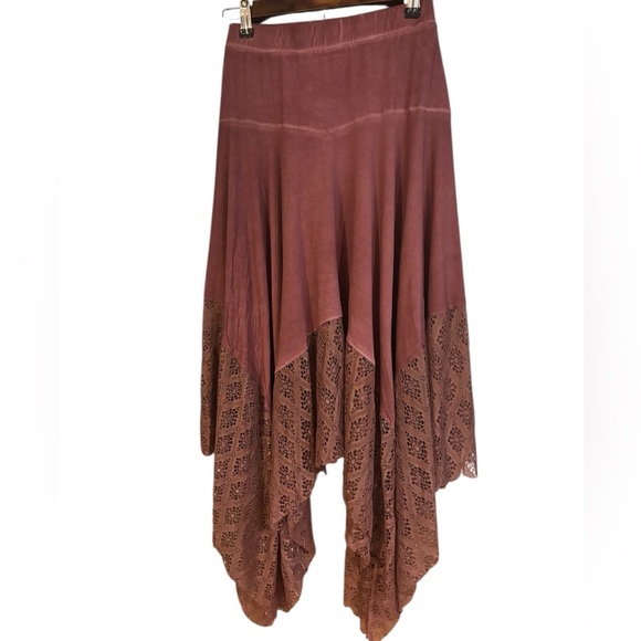 POL Dresses & Skirts - POL Asymmetrical Boho Handkerchief Hem Skirt in Dusty Rose/Brown